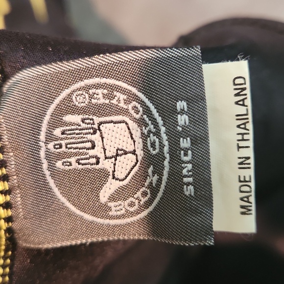 Body Glove Black and Yellow Rash Guard Swim Top - Picture 6 of 7